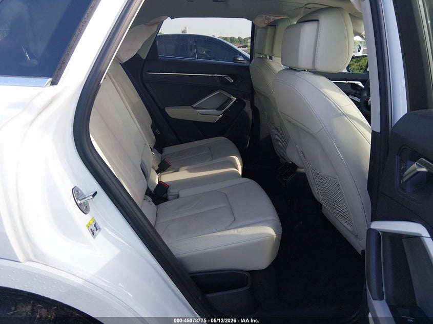 2025 Audi Q3 VIN WA1DECF37S1023627 IAAI salvage auction — FRONT END, Salvage (Louisiana), sold $7,100 on 2026-07-11 (photo 8)