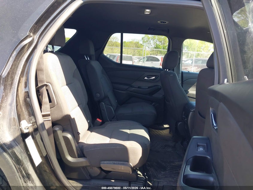 2022 Chevrolet Traverse VIN 1GNEVGKW2NJ101048 IAAI salvage auction — HAIL, Salvage (Iowa), sold $8,600 on 2026-07-28 (photo 8)