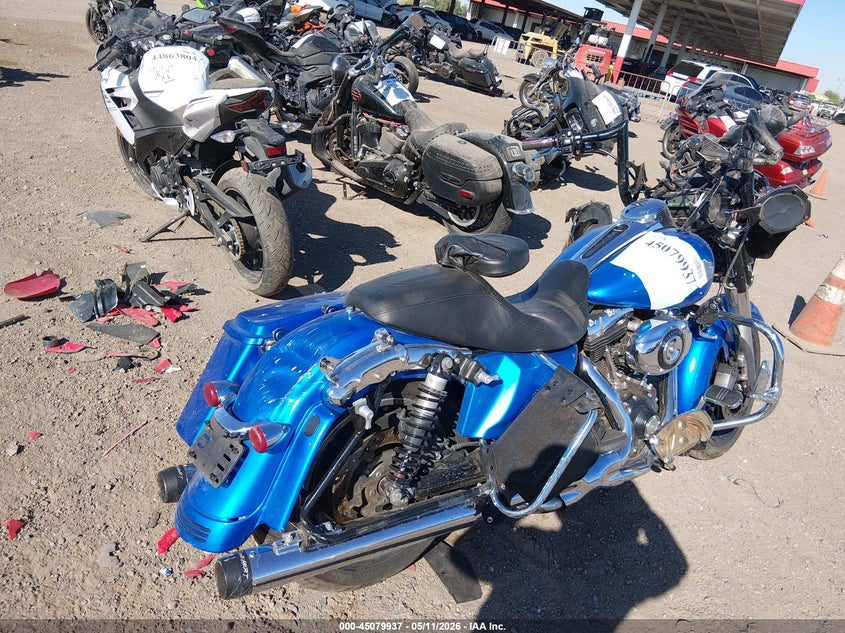 2010 Harley-davidson Flhx VIN 1HD1KB433AB634924 IAAI salvage auction — FRONT & REAR, Salvage (Arizona), sold $450 on 2026-07-07 (photo 4)