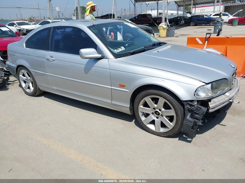 2000 BMW 3 series VIN WBABM3348YJN86804 IAAI salvage auction — FRONT END, Salvage (California), sold $300 on 2026-07-29 (photo 1)