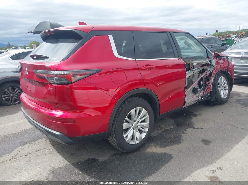 2025 Mitsubishi Outlander VIN JA4J4UA80SZ056906 IAAI salvage auction — RIGHT SIDE, Salvage (Utah), sold $7,050 on 2026-07-30 (photo 4)