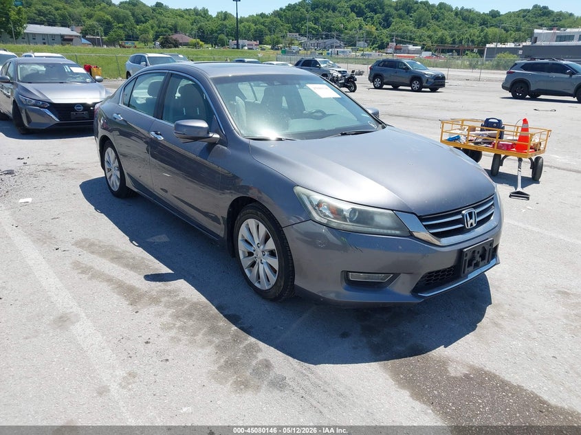 2013 Honda Accord VIN 1HGCR2F86DA134038 IAAI salvage auction — FRONT END, Salvage (Illinois), sold $1,250 on 2026-07-18 (photo 1)