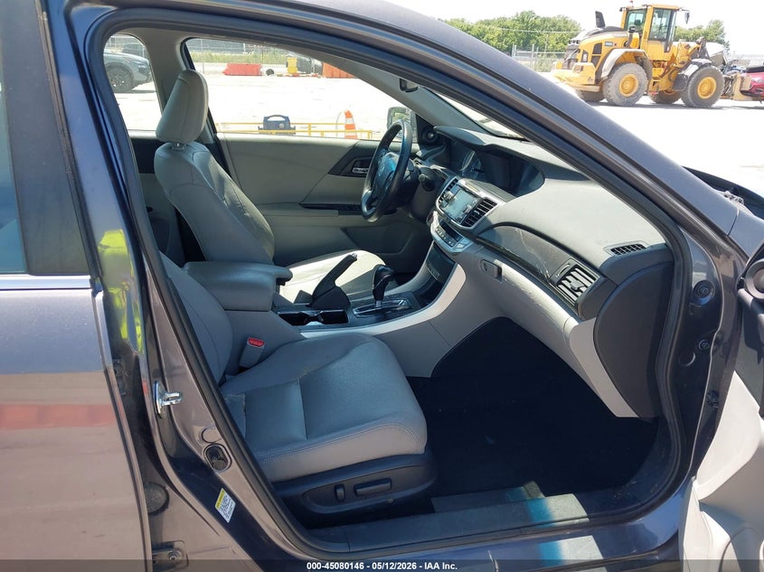 2013 Honda Accord VIN 1HGCR2F86DA134038 IAAI salvage auction — FRONT END, Salvage (Illinois), sold $1,250 on 2026-07-18 (photo 5)