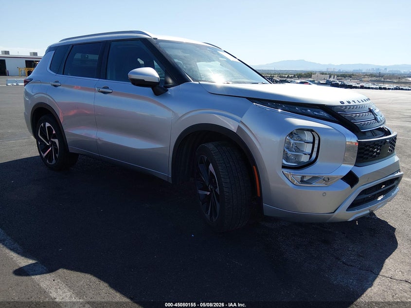 2022 Mitsubishi Outlander VIN JA4J3VA88NZ090282 IAAI salvage auction — FRONT END, Salvage Title, sold $6,500 on 2026-08-21 (photo 1)