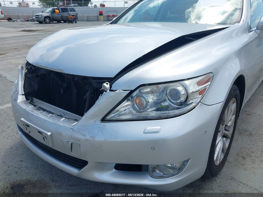 2012 Lexus Ls VIN JTHBL5EF2C5108569 IAAI salvage auction — FRONT & REAR, Salvage (California), sold $3,825 on 2026-07-29 (photo 6)
