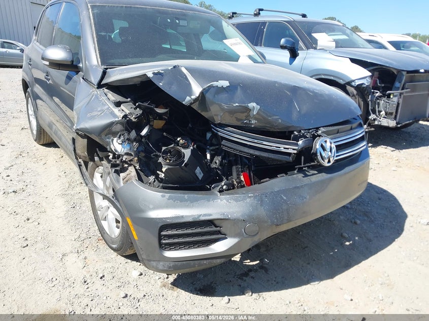 2013 Volkswagen Tiguan VIN WVGAV3AX1DW608286 IAAI salvage auction — FRONT END, Salvage (Idaho), sold $400 on 2026-07-07 (photo 6)