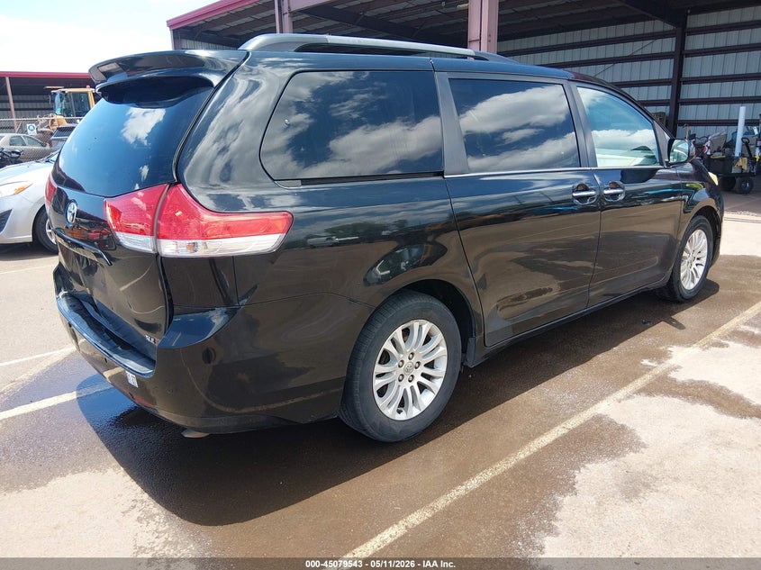 2013 Toyota Sienna VIN 5TDYK3DC9DS350510 IAAI salvage auction — REAR END, Clear (Hawaii), sold $3,900 on 2026-07-07 (photo 4)