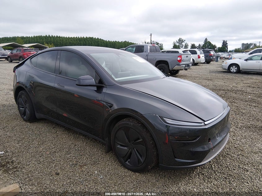2026 Tesla Model y VIN 7SAYGDEE5TF454862 IAAI salvage auction — FRONT & REAR, Salvage (Oregon), sold $26,750 on 2026-07-30 (photo 1)