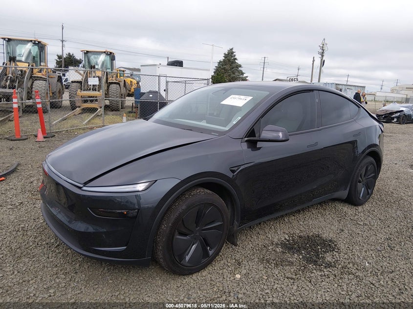 2026 Tesla Model y VIN 7SAYGDEE5TF454862 IAAI salvage auction — FRONT & REAR, Salvage (Oregon), sold $26,750 on 2026-07-30 (photo 2)