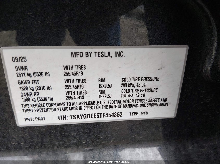 2026 Tesla Model y VIN 7SAYGDEE5TF454862 IAAI salvage auction — FRONT & REAR, Salvage (Oregon), sold $26,750 on 2026-07-30 (photo 9)