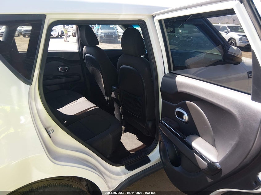 2015 Kia Soul VIN KNDJX3A54F7154058 IAAI salvage auction — THEFT, Salvage (Arizona), sold $25 on 2026-07-28 (photo 8)