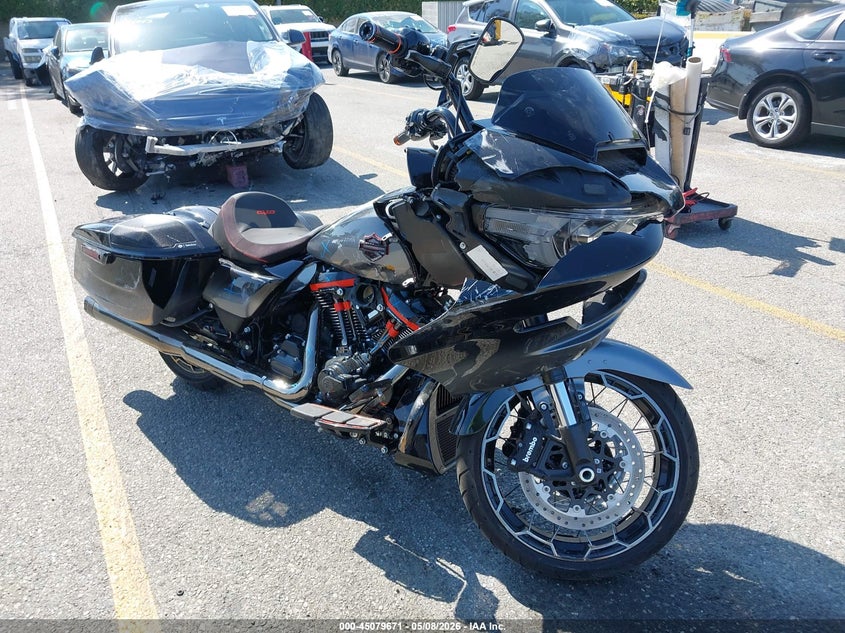 2025 Harley-davidson Road glide VIN 1HD1TC622SB960383 IAAI salvage auction — FRONT END, Salvage (California), sold $8,700 on 2026-07-21 (photo 1)