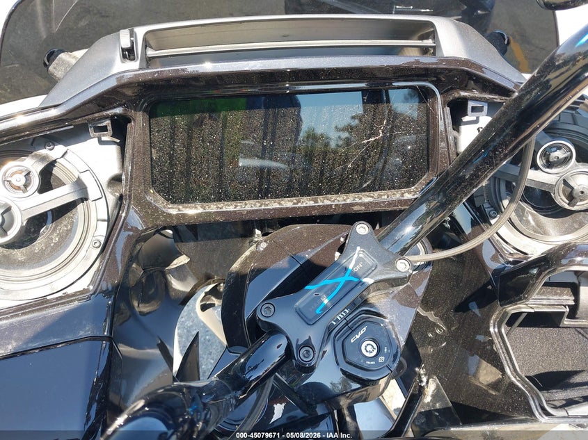 2025 Harley-davidson Road glide VIN 1HD1TC622SB960383 IAAI salvage auction — FRONT END, Salvage (California), sold $8,700 on 2026-07-21 (photo 7)