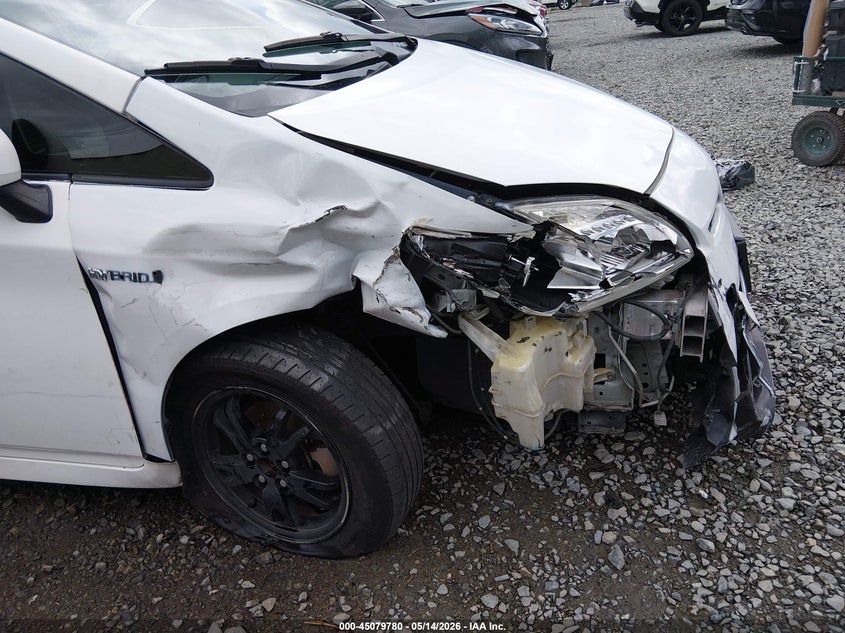 2012 Toyota Prius VIN JTDKN3DU6C5400953 IAAI salvage auction — RIGHT FRONT, Bill Of Sale (Washington), sold $875 on 2026-07-22 (photo 6)