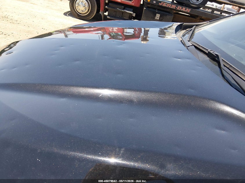 2018 Chevrolet Equinox VIN 2GNAXMEV7J6193971 IAAI salvage auction — HAIL, Salvage (Kansas), sold $4,575 on 2026-07-19 (photo 6)