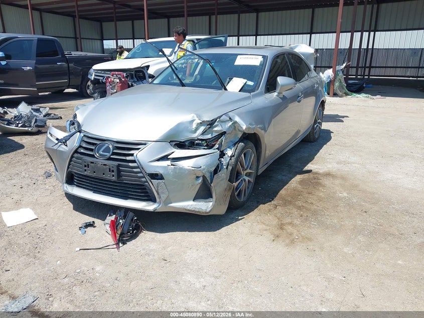 2018 Lexus Is VIN JTHBA1D25J5069082 IAAI salvage auction — REAR END, Salvage (Texas), sold $1,525 on 2026-07-14 (photo 2)