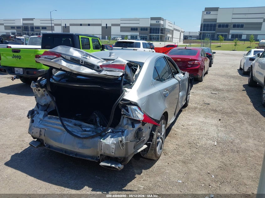 2018 Lexus Is VIN JTHBA1D25J5069082 IAAI salvage auction — REAR END, Salvage (Texas), sold $1,525 on 2026-07-14 (photo 4)