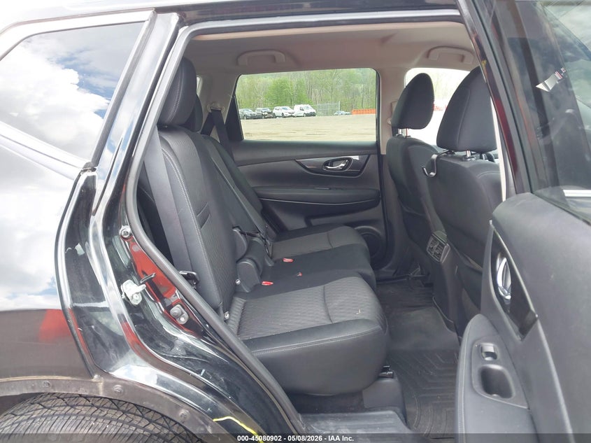 2018 Nissan Rogue VIN KNMAT2MT4JP500554 IAAI salvage auction — RIGHT SIDE, Salvage (Idaho), sold $2,800 on 2026-07-16 (photo 8)