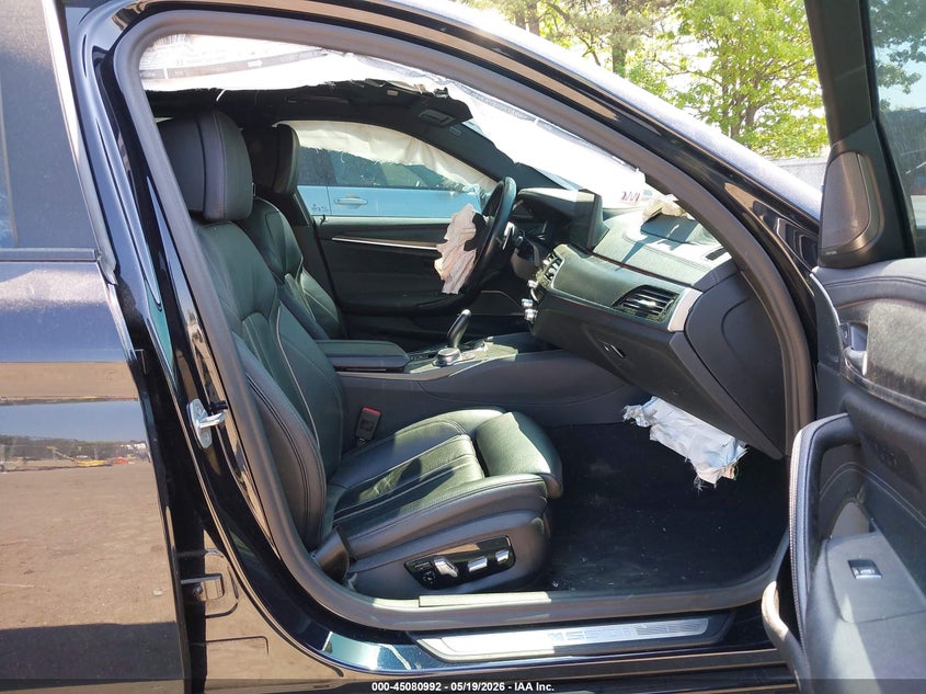 2021 BMW 5er VIN WBA13BK09MCG98116 IAAI salvage auction — FRONT END, Mv-907A (New York), sold $12,200 on 2026-08-13 (photo 5)