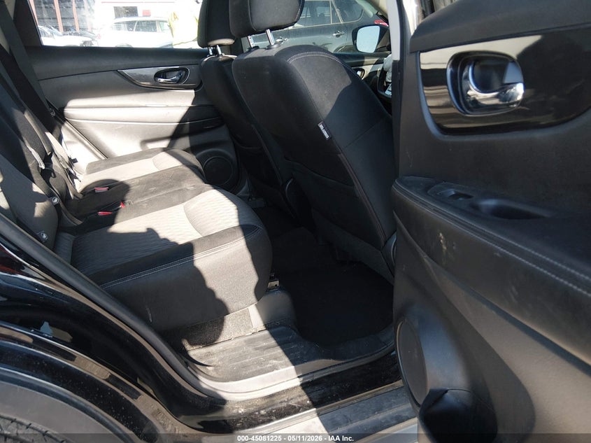 2017 Nissan Rogue VIN JN8AT2MV9HW019155 IAAI salvage auction — LEFT FRONT, Salvage (Missouri), sold $475 on 2026-07-30 (photo 8)