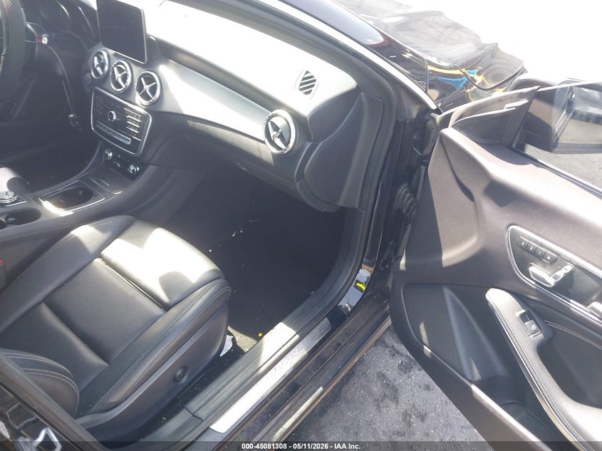 2017 Mercedes-benz Cla-klasse VIN WDDSJ4EB8HN467243 IAAI salvage auction — LEFT REAR, Salvage Title, sold $3,900 on 2026-08-21 (photo 5)