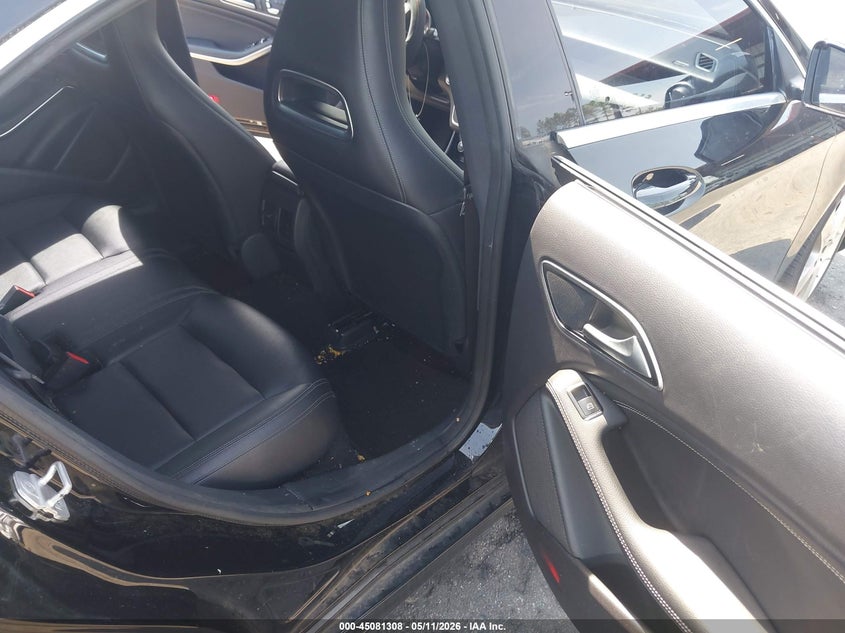 2017 Mercedes-benz Cla-klasse VIN WDDSJ4EB8HN467243 IAAI salvage auction — LEFT REAR, Salvage Title, sold $3,900 on 2026-08-21 (photo 8)