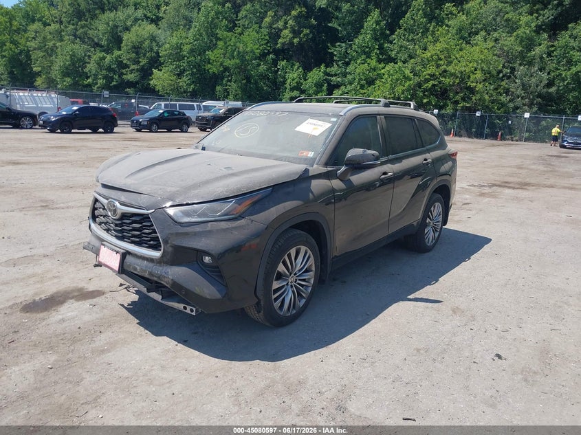 2020 Toyota Highlander VIN 5TDFZRBH7LS031402 IAAI salvage auction — RIGHT FRONT, Salvage - 75% Or Less (Maryland), sold $3,050 on 2026-07-21 (photo 2)