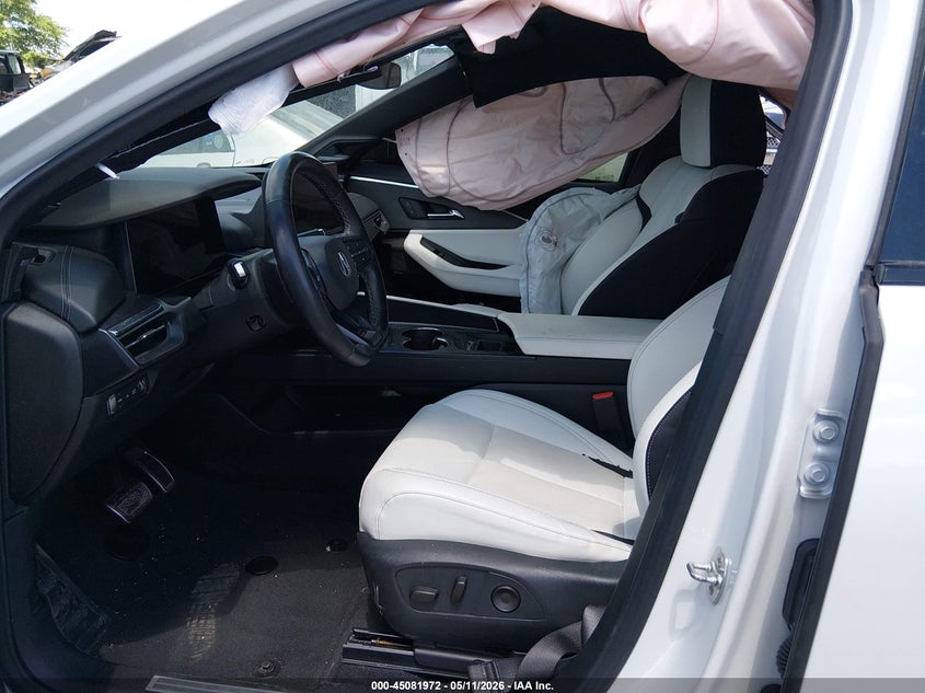2024 Acura Zdx VIN 4W5KHNRL5RZ502235 IAAI salvage auction — RIGHT SIDE, Salvage (Kentucky), sold $7,700 on 2026-07-16 (photo 5)
