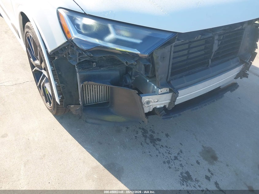 2022 Audi Q7 VIN WA1VXBF77ND013677 IAAI salvage auction — FRONT END, Salvage (Texas), sold $21,300 on 2026-07-08 (photo 6)