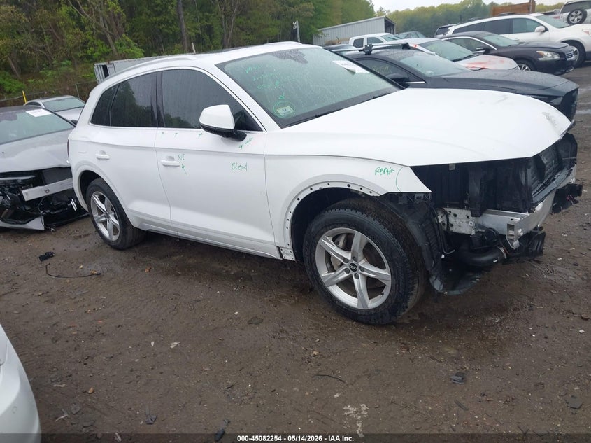 2021 Audi Q5 VIN WA1AAAFY0M2021651 IAAI salvage auction — FRONT END, Salvage (Massachusetts), sold $8,800 on 2026-07-28 (photo 1)
