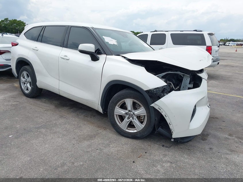 2021 Toyota Highlander VIN 5TDZZRAH6MS055173 IAAI salvage auction — FRONT END, Certificate Of Destruction (Florida), sold $9,250 on 2026-07-23 (photo 1)