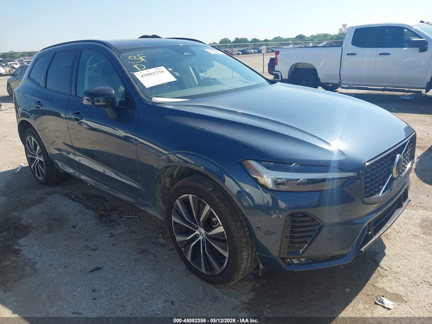 2025 Volvo Xc60 VIN YV4M12RCXS1208968 IAAI salvage auction — LEFT SIDE, Original (Texas), sold $21,100 on 2026-07-28 (photo 1)
