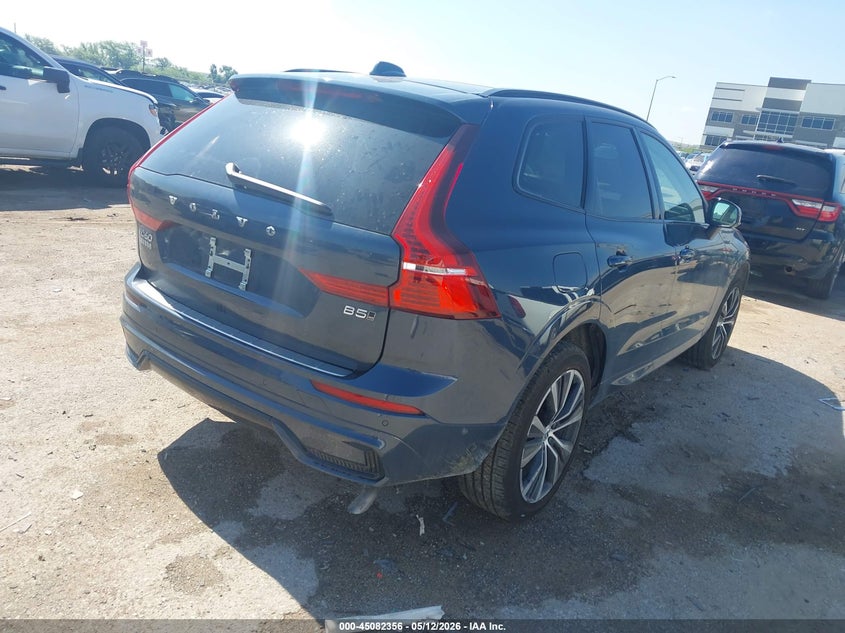 2025 Volvo Xc60 VIN YV4M12RCXS1208968 IAAI salvage auction — LEFT SIDE, Original (Texas), sold $21,100 on 2026-07-28 (photo 4)