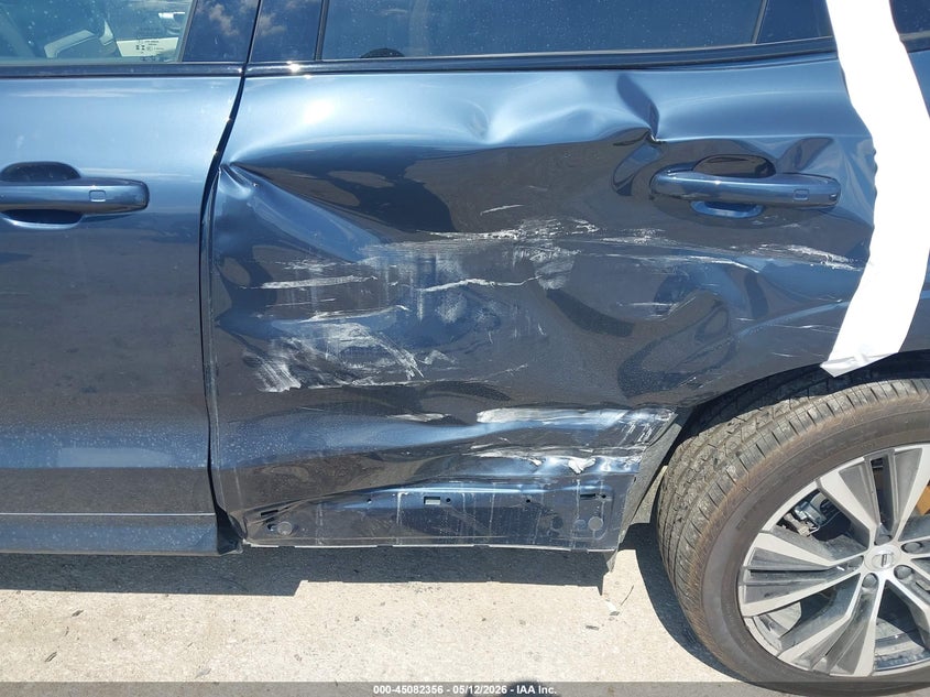 2025 Volvo Xc60 VIN YV4M12RCXS1208968 IAAI salvage auction — LEFT SIDE, Original (Texas), sold $21,100 on 2026-07-28 (photo 6)
