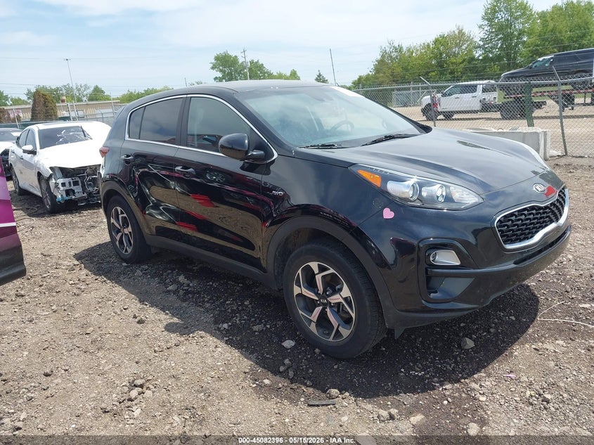 2022 Kia Sportage VIN KNDPMCAC8N7974482 IAAI salvage auction — LEFT SIDE, Salvage Title, sold $6,500 on 2026-07-24 (photo 1)