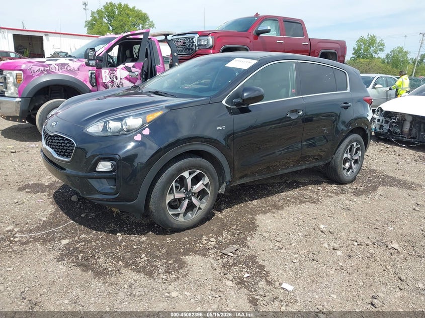 2022 Kia Sportage VIN KNDPMCAC8N7974482 IAAI salvage auction — LEFT SIDE, Salvage Title, sold $6,500 on 2026-07-24 (photo 2)