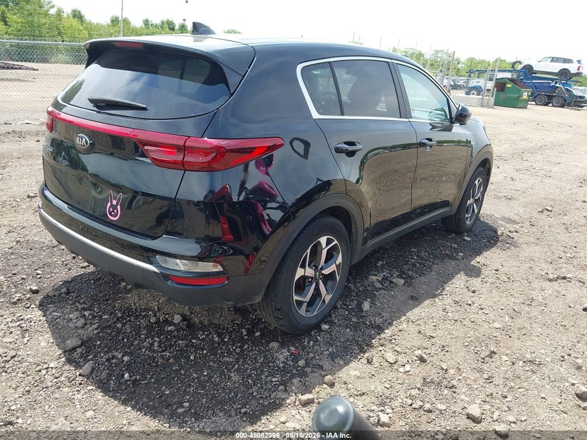 2022 Kia Sportage VIN KNDPMCAC8N7974482 IAAI salvage auction — LEFT SIDE, Salvage Title, sold $6,500 on 2026-07-24 (photo 4)