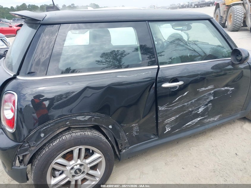 2013 Mini Hard top VIN WMWSV3C51DT396797 IAAI salvage auction — RIGHT SIDE, Salvage (Georgia), sold $1,725 on 2026-08-04 (photo 6)