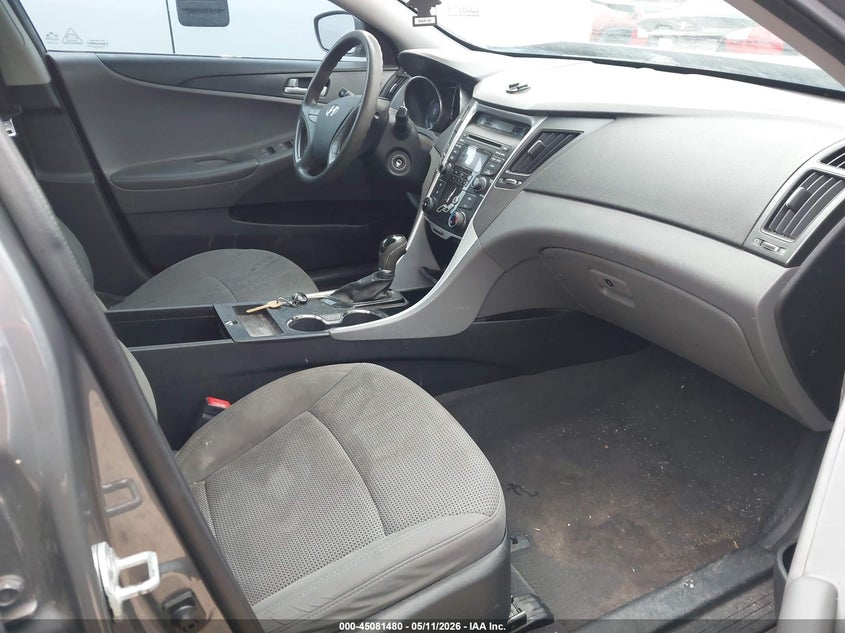 2013 Hyundai Sonata VIN 5NPEB4ACXDH749218 IAAI salvage auction — FRONT END, Salvage (South Carolina), sold $300 on 2026-07-27 (photo 5)