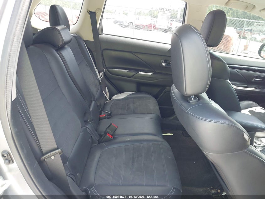 2019 Mitsubishi Outlander VIN JA4AZ3A38KZ045474 IAAI salvage auction — FRONT END, Rebuildable (Florida), sold $25 on 2026-07-30 (photo 8)