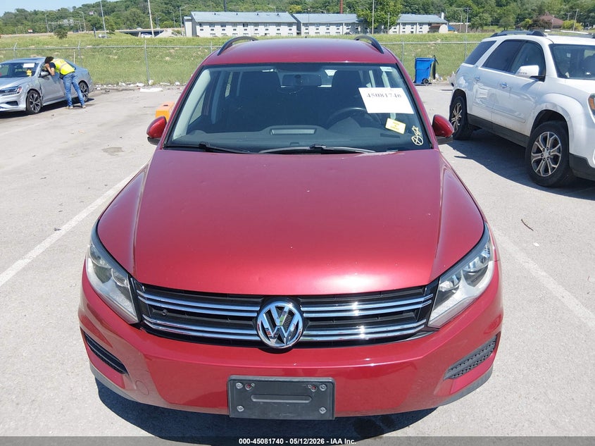 2015 Volkswagen Tiguan VIN WVGBV7AX5FW020275 IAAI salvage auction — HAIL, Salvage (Illinois), sold $1,650 on 2026-07-07 (photo 6)