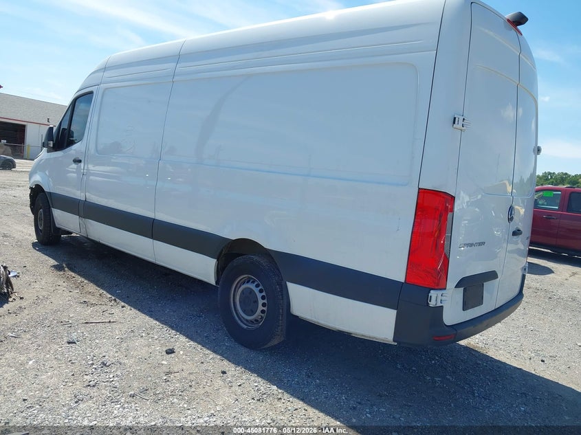 2024 Mercedes-benz Sprinter VIN W1Y4KCHYXRT174771 IAAI salvage auction — FRONT END, Salvage (North Carolina), sold $8,000 on 2026-07-24 (photo 3)