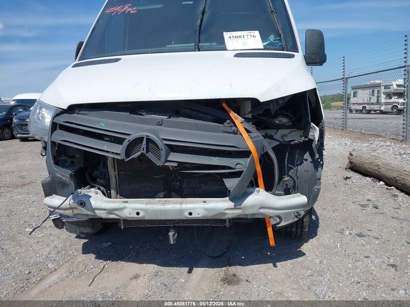 2024 Mercedes-benz Sprinter VIN W1Y4KCHYXRT174771 IAAI salvage auction — FRONT END, Salvage (North Carolina), sold $8,000 on 2026-07-24 (photo 6)