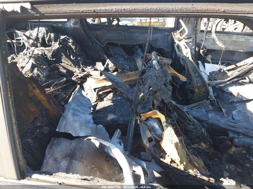2018 Mercedes-benz VIN WDC0G6EB2JF396059 IAAI salvage auction — TOTAL BURN, Salvage (Pennsylvania), sold $50 on 2026-07-27 (photo 8)