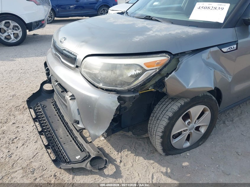 2014 Kia Soul VIN KNDJP3A59E7045657 IAAI salvage auction — FRONT END, Rebuildable (Florida), sold $800 on 2026-07-07 (photo 6)
