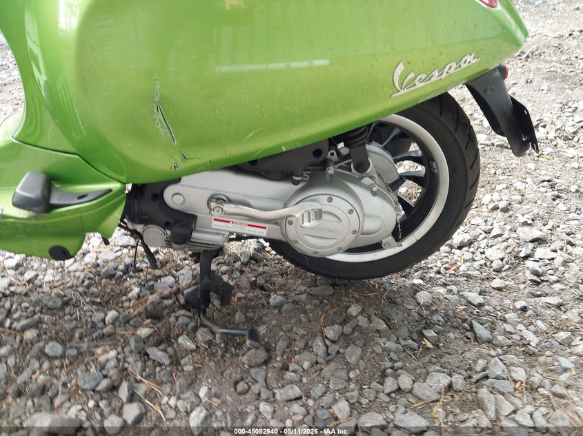 2018 Vespa Primavera VIN ZAPC536B0J5201313 IAAI salvage auction — LEFT & RIGHT, Salvage Title, sold $525 on 2026-08-11 (photo 9)