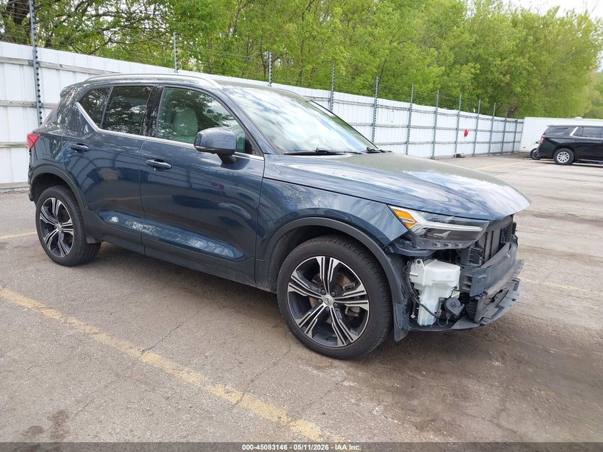2020 Volvo Xc40 VIN YV4162UL4L2269837 IAAI salvage auction — FRONT END, Salvage Title, sold $4,900 on 2026-07-30 (photo 1)