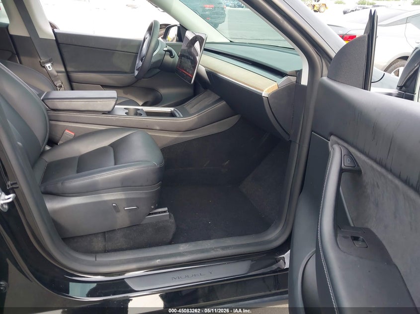 2022 Tesla Model y VIN 7SAYGDEE4NA006080 IAAI salvage auction — LEFT FRONT, Certificate Of Destruction (Florida), sold $11,000 on 2026-07-23 (photo 5)