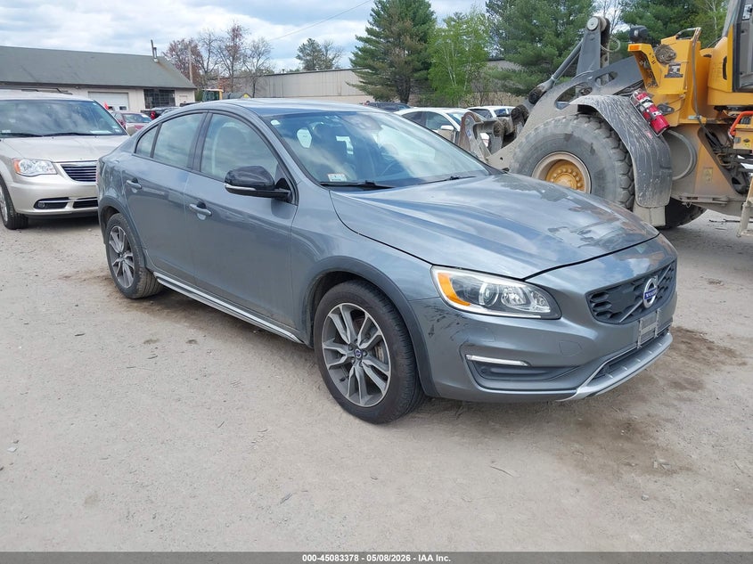 2016 Volvo S60 cross country VIN YV4612UM8G2001442 IAAI salvage auction — NORMAL WEAR, Salvage (Texas), sold $375 on 2026-08-05 (photo 1)