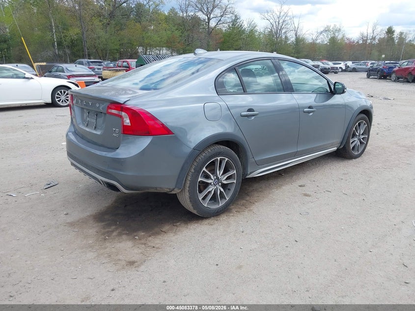 2016 Volvo S60 cross country VIN YV4612UM8G2001442 IAAI salvage auction — NORMAL WEAR, Salvage (Texas), sold $375 on 2026-08-05 (photo 4)